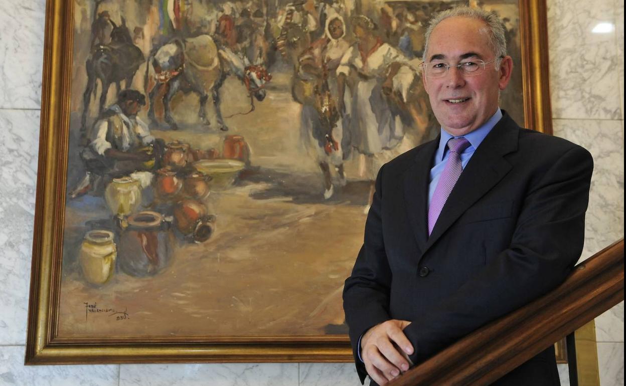 Francisco Miralles optará a la presidencia del Colegio de Médicos de la